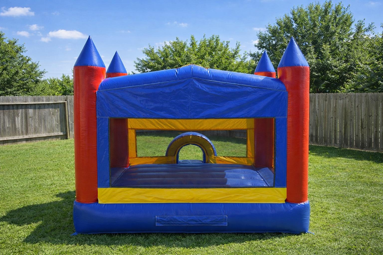 14ft bouncy castle rental Ottawa Ontario for kids parties, TSSA approved