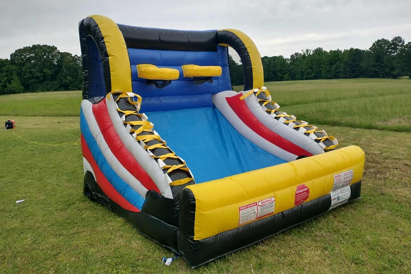 Interactive inflatable basketball game rental in Ottawa Ontario for corporate events, parties, and team-building