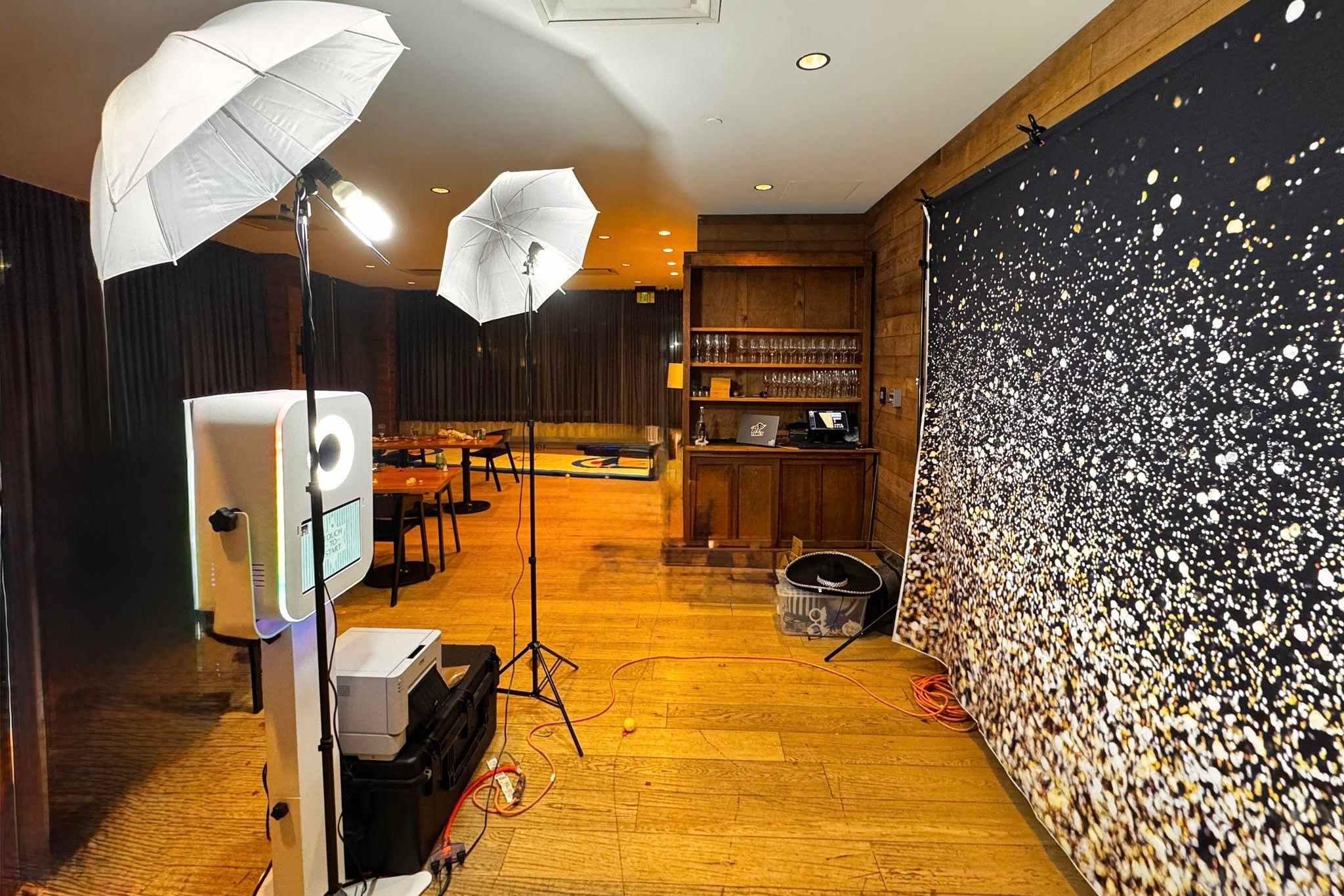 Open-air DSLR photo booth rental Ottawa Ontario