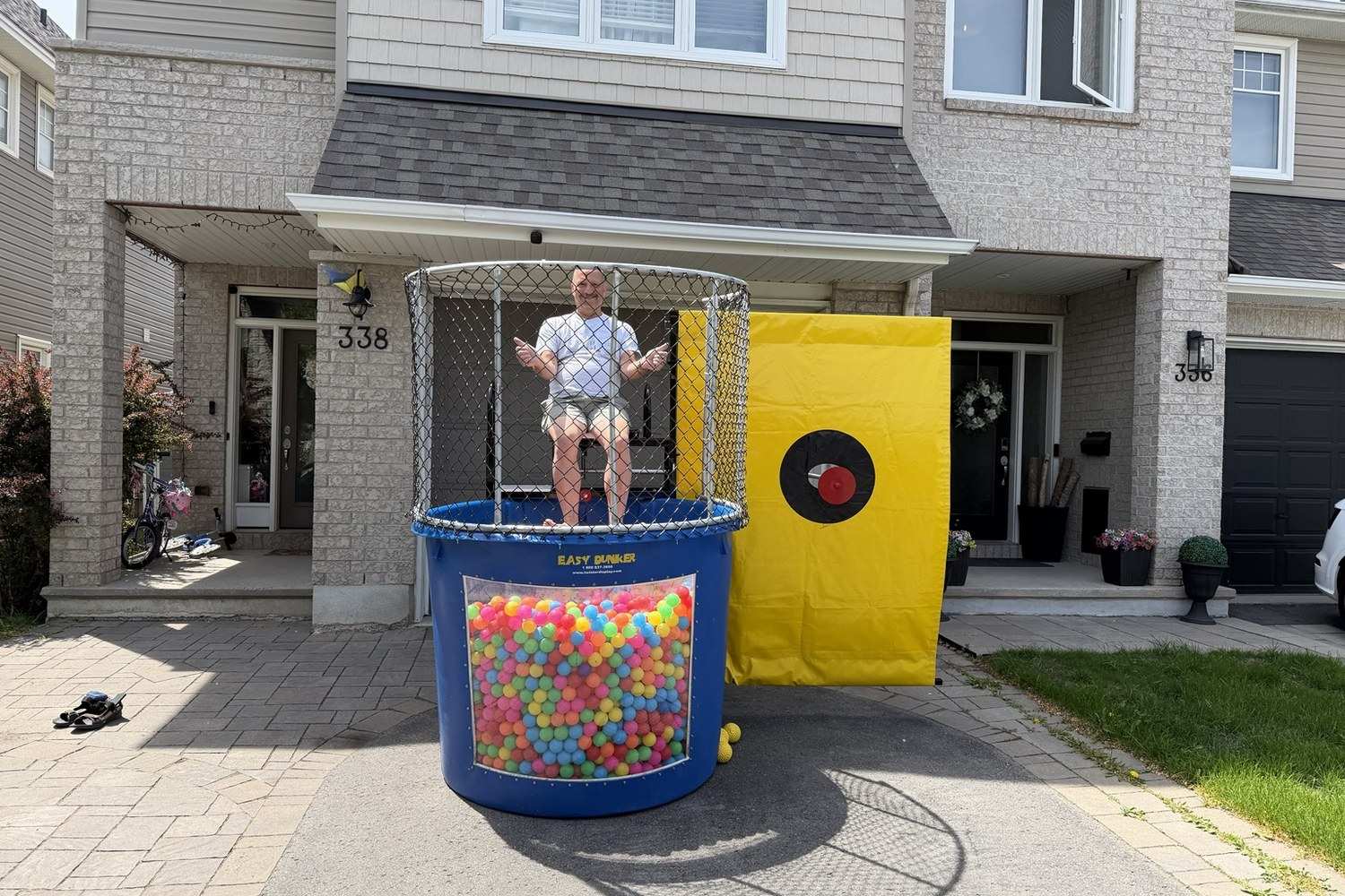 Pit ball dunk tank party game rental for birthdays and corporate events in Ottawa